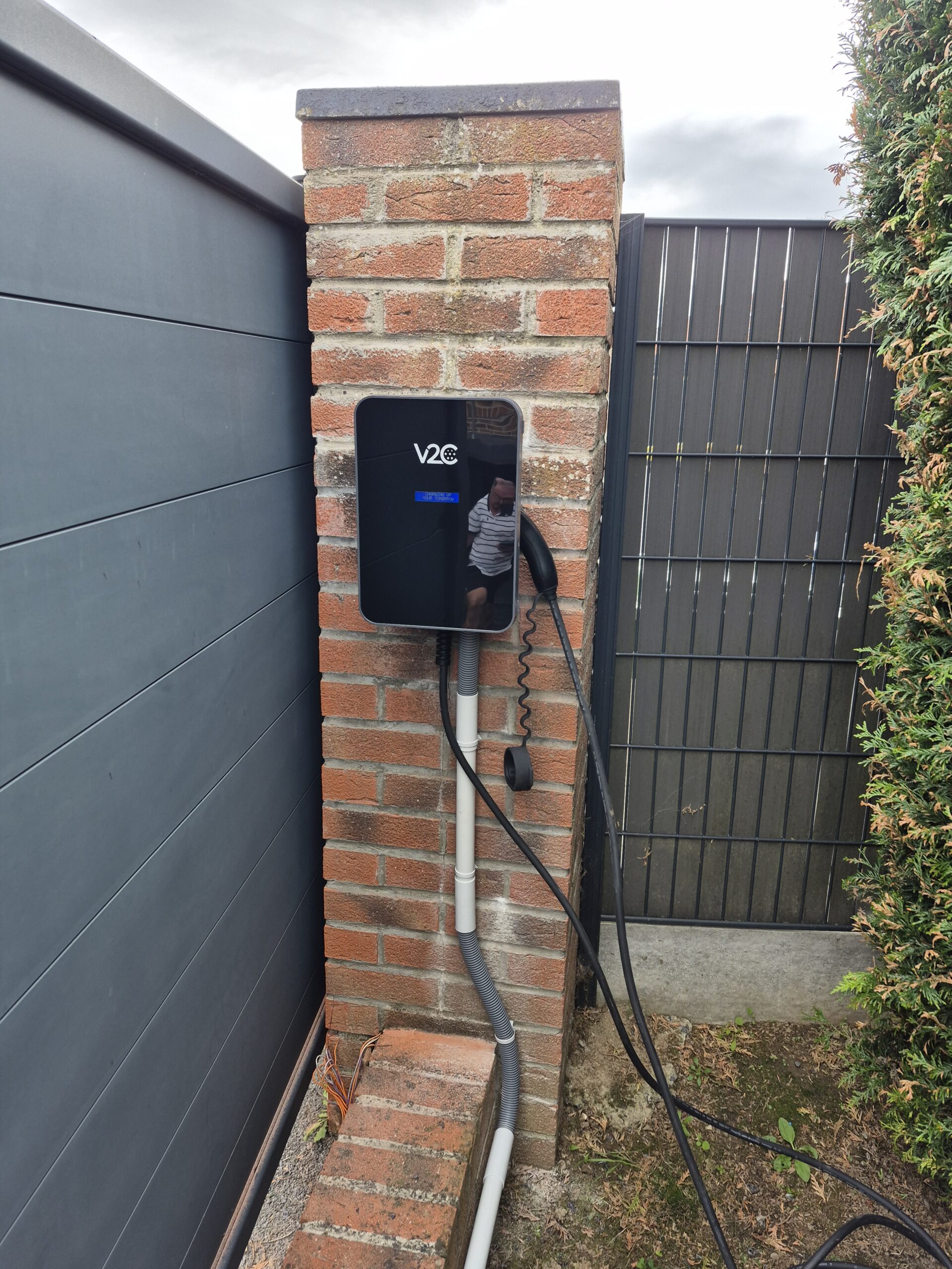 Installation borne V2C Trydan 7,4 kW à Guesnain