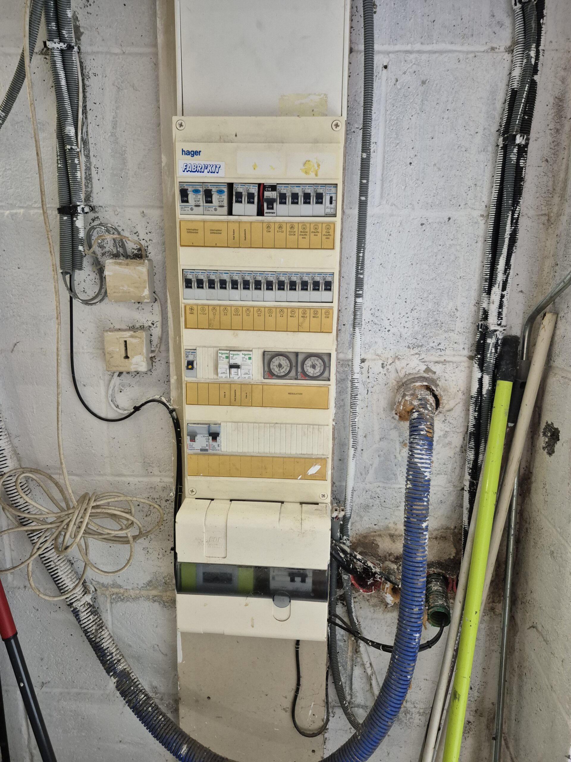 Installation IRVE avec cheminement sous tube IRO à Guesnain