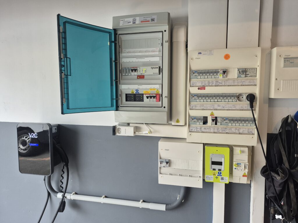 Borne V2C Trydan 7 kW à Flers-en-Escrebieux (59)